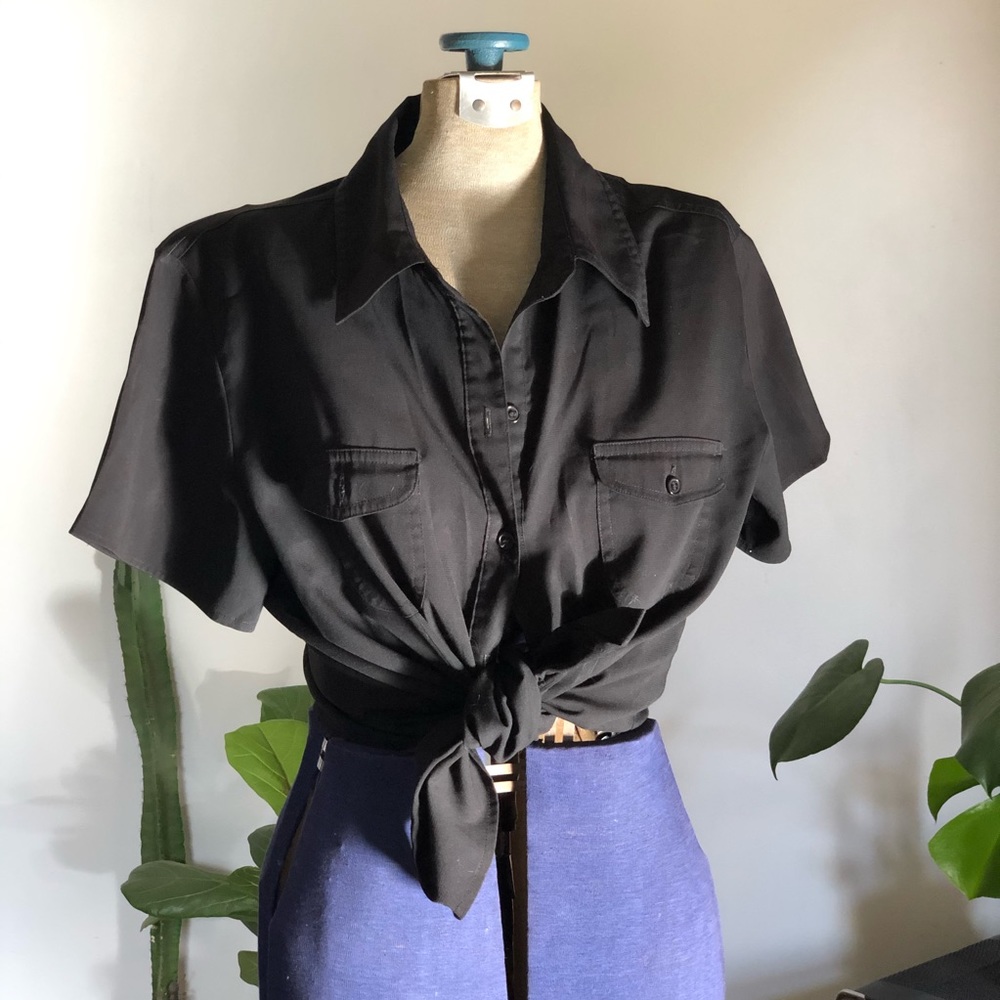 Vintage black button down - m